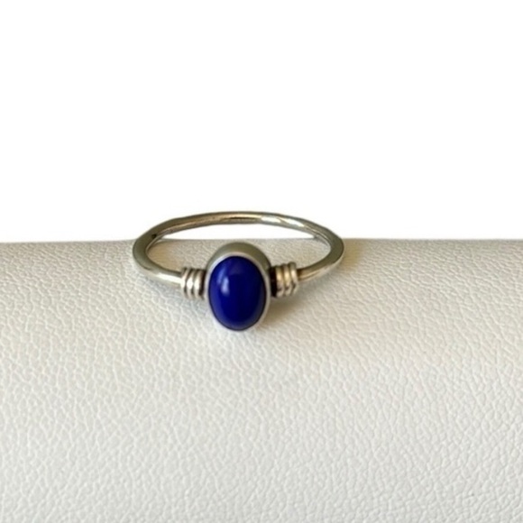 Lapis Lazuli Bezel Set Ring in‎ Sterling Silver Size 6.5 - Picture 1 of 7